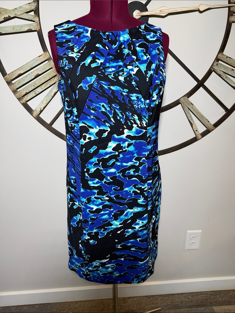 Dress Barn Blue Abstract Print Sleeveless Shift Dress